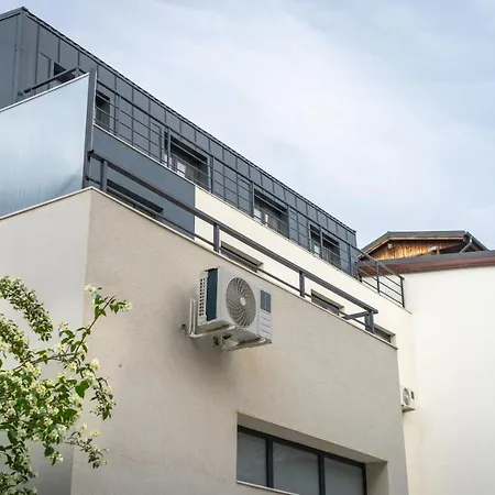 Stepo Sunset * בוקרשט