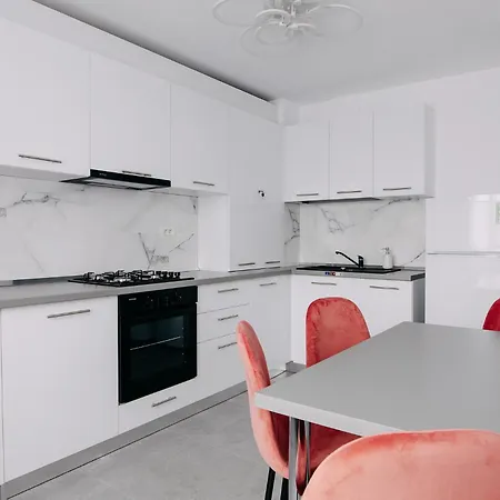 Stepo Sunset בוקרשט